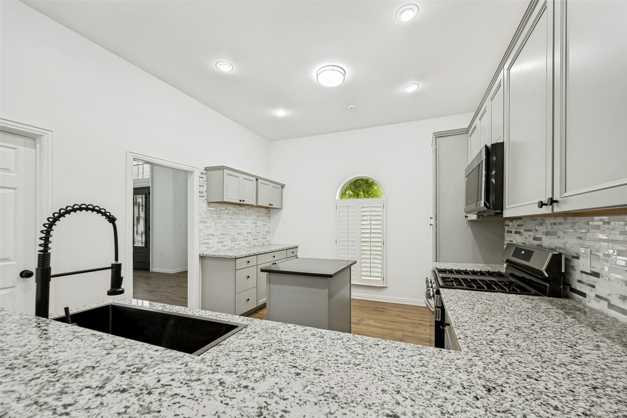 600 Loch Chalet Court Arlington TX 76012