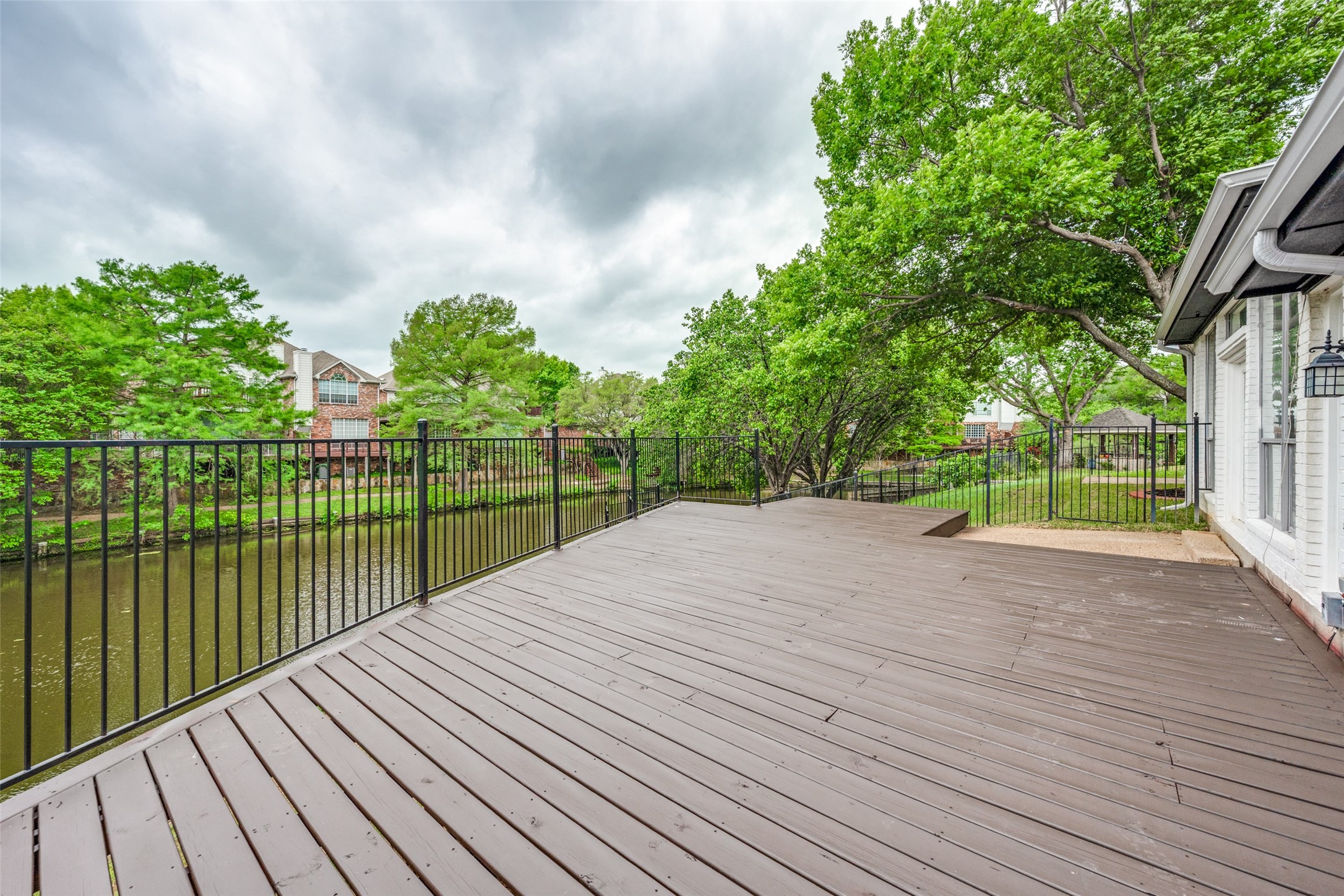 600 Loch Chalet Court Arlington TX 76012