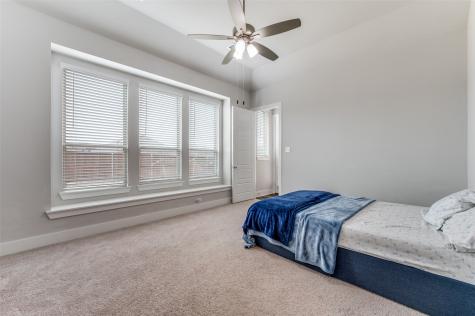 4713 Honeysuckle Court Aubrey TX 76227