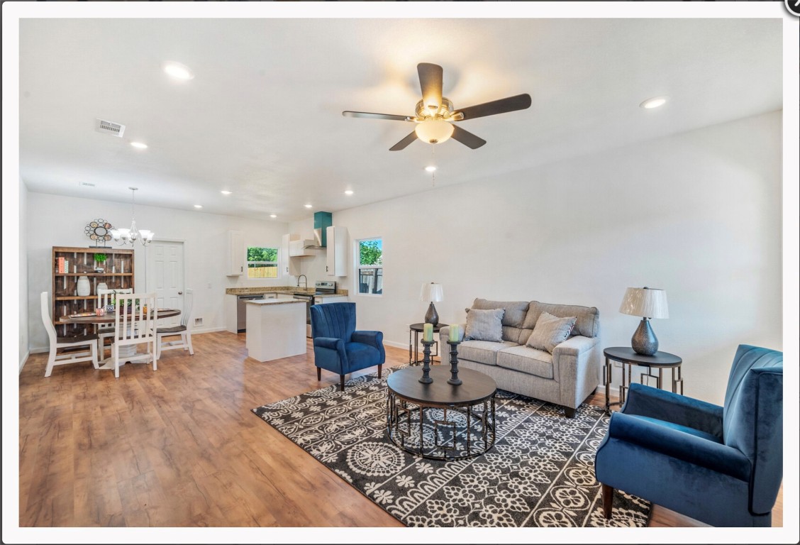 306 NW 1st Street Kerens TX 75144