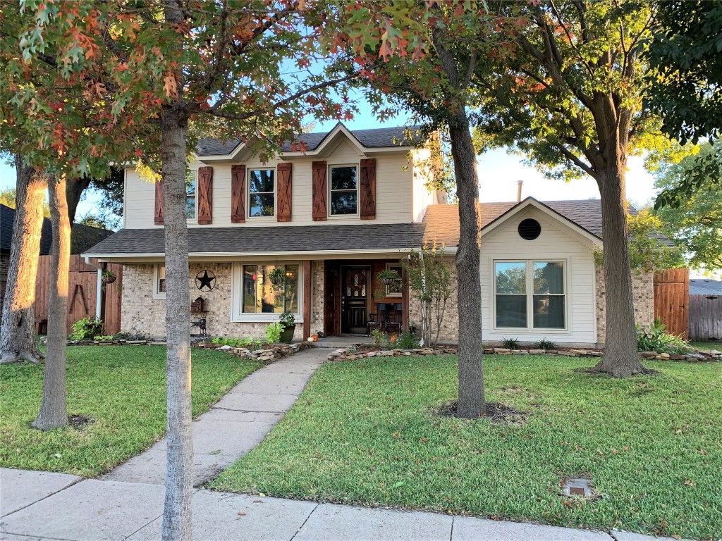 1718 Clarendon Drive Lewisville TX 75067