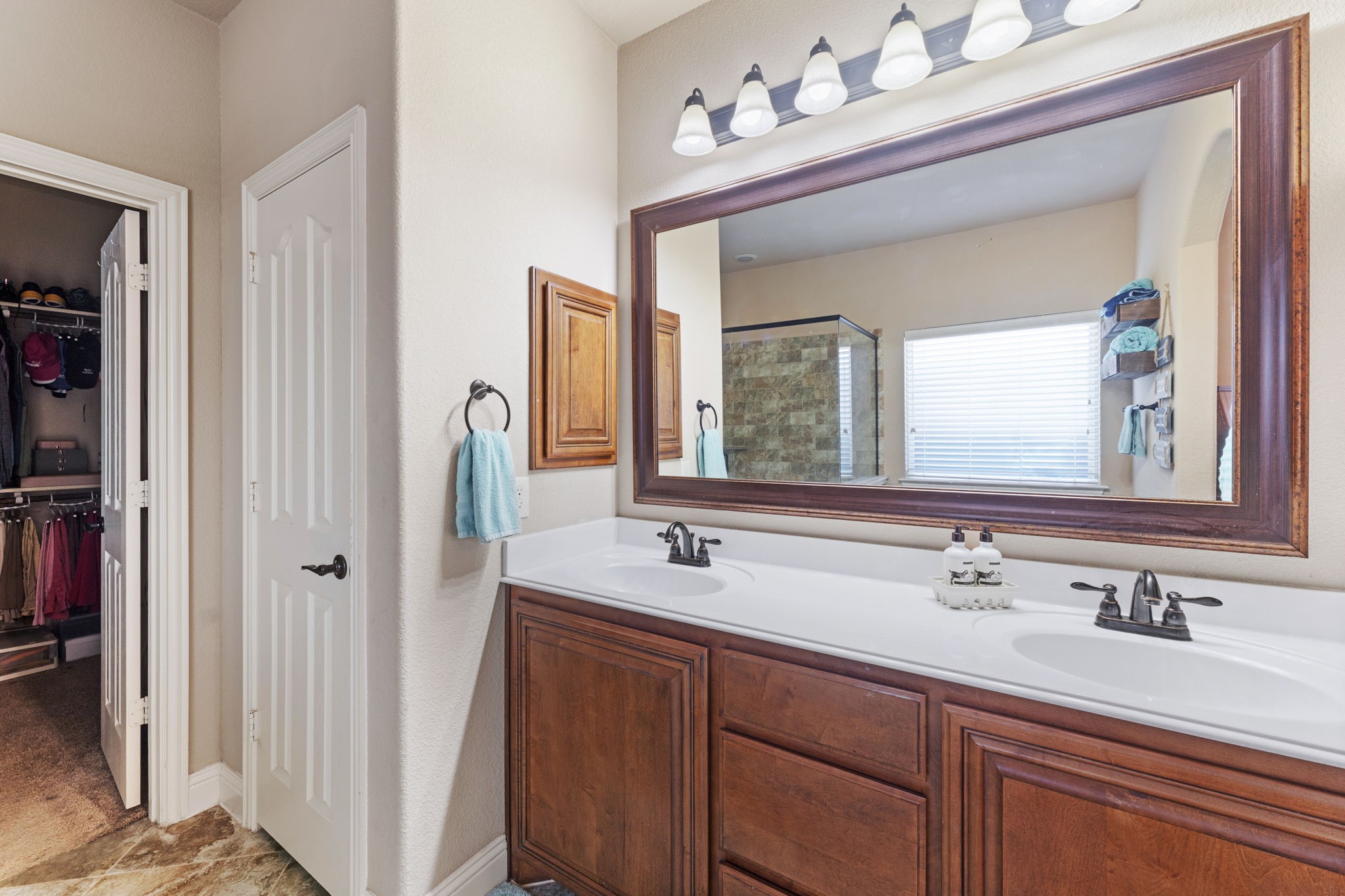 724 Marietta Lane Aubrey TX 76227