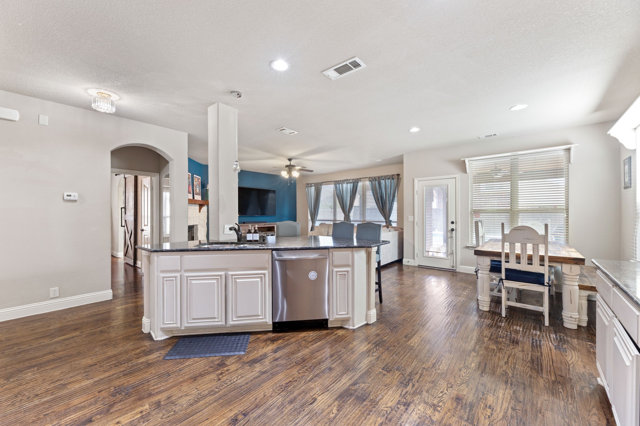 724 Marietta Lane Aubrey TX 76227
