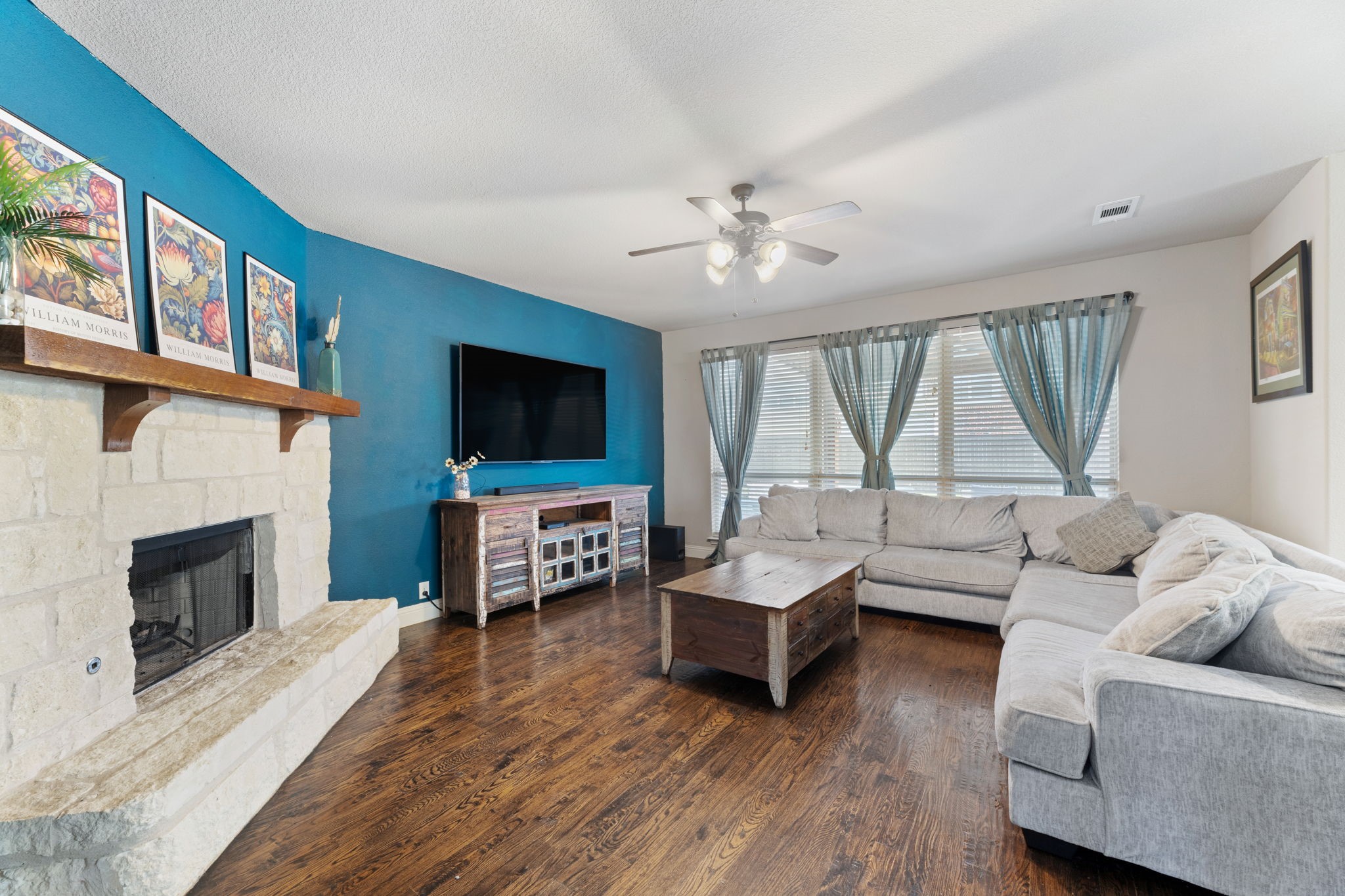 724 Marietta Lane Aubrey TX 76227