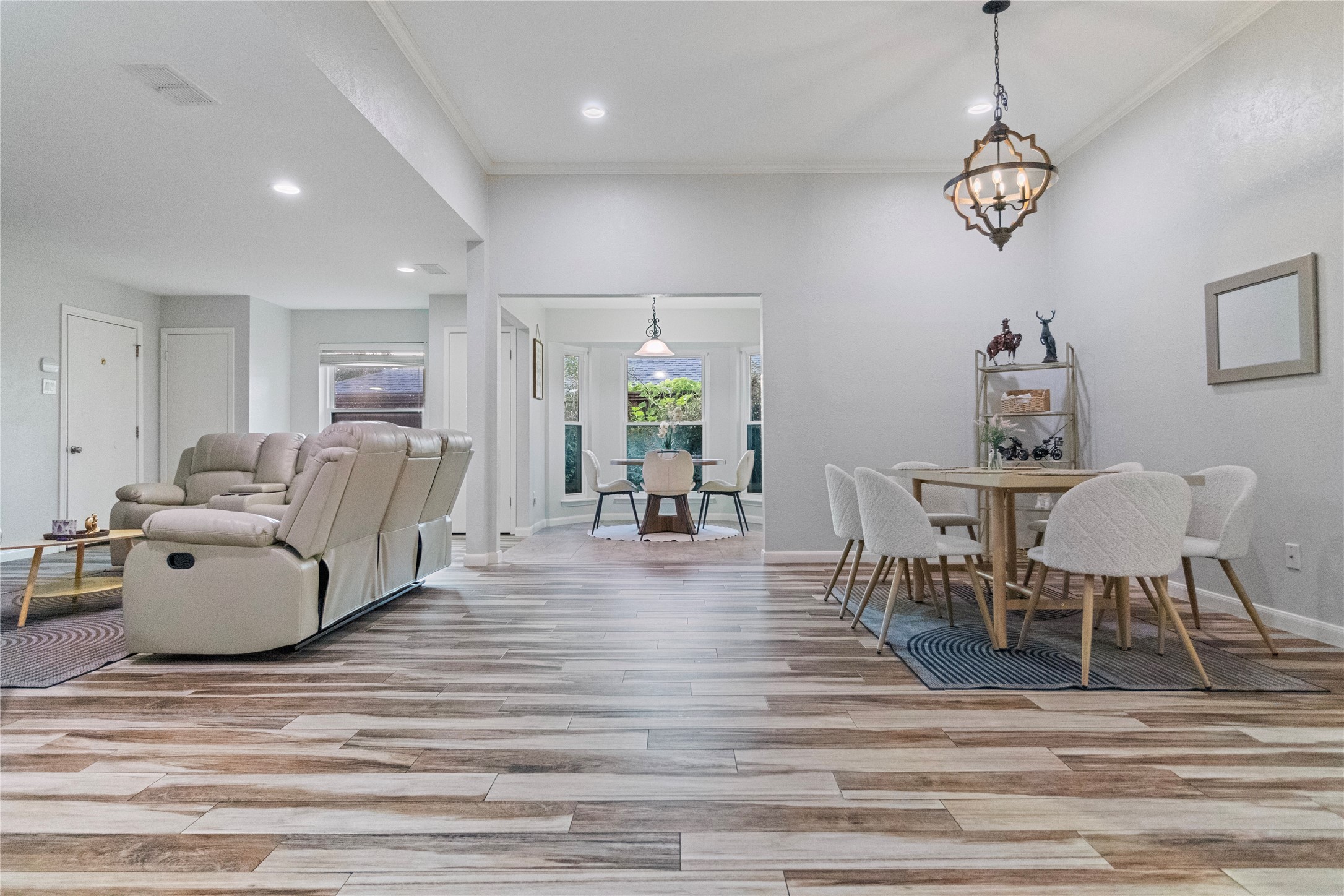 2620 Carmel Drive Carrollton TX 75006