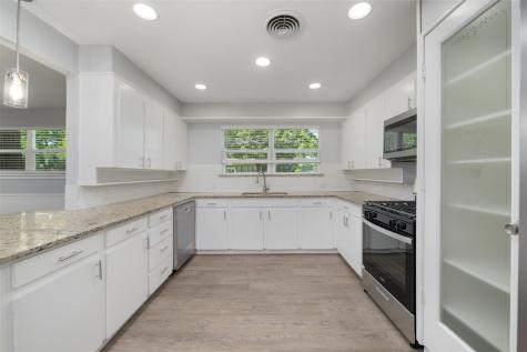 2133 Williams Place Fort Worth TX 76111