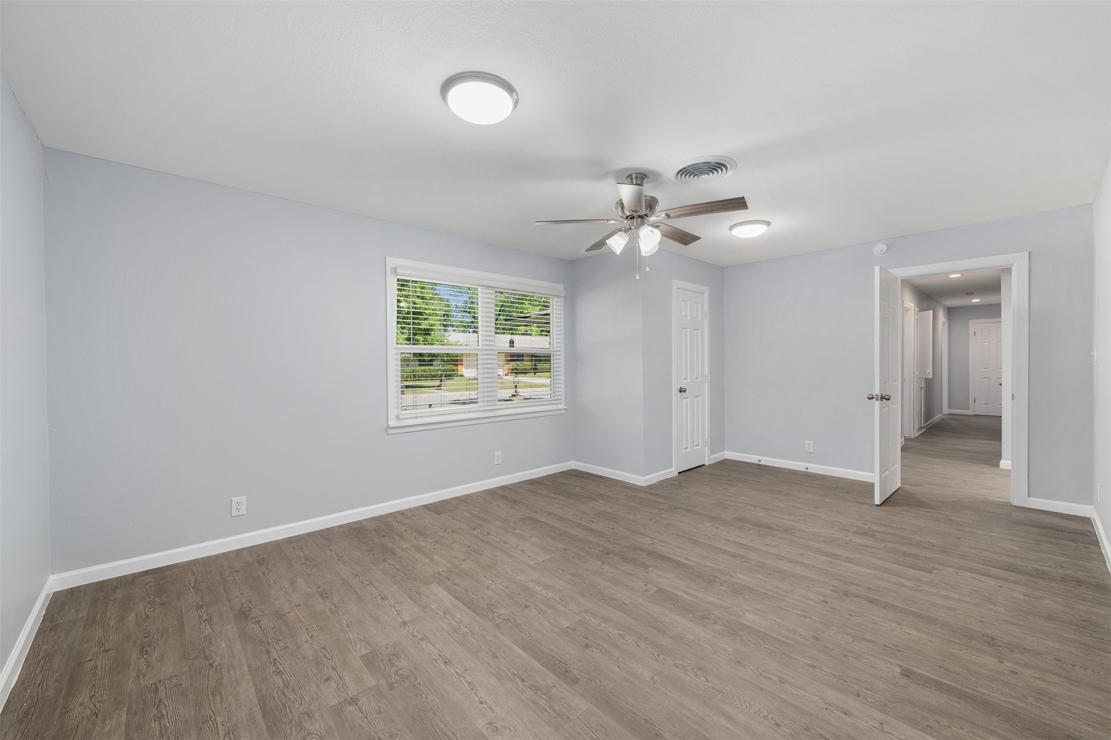 2133 Williams Place Fort Worth TX 76111