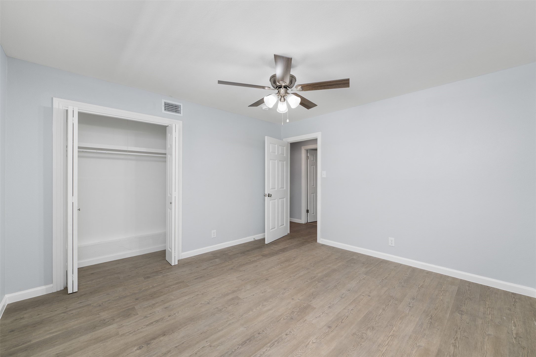 2133 Williams Place Fort Worth TX 76111