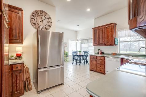 144 Howard Newby Lane Springtown TX 76082
