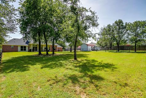 144 Howard Newby Lane Springtown TX 76082