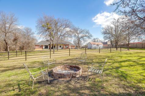 144 Howard Newby Lane Springtown TX 76082
