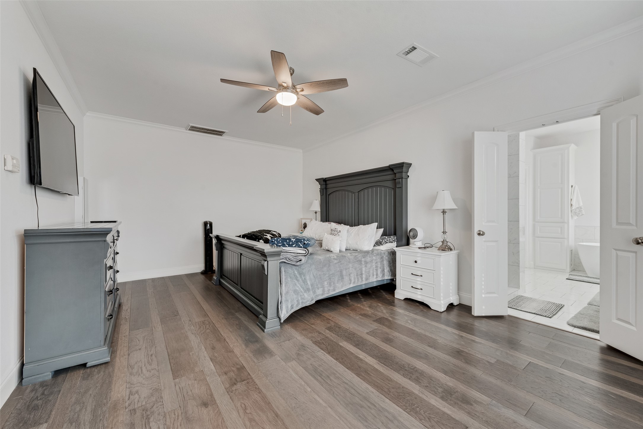 111 Whispering Winds Drive Gunter TX 75058