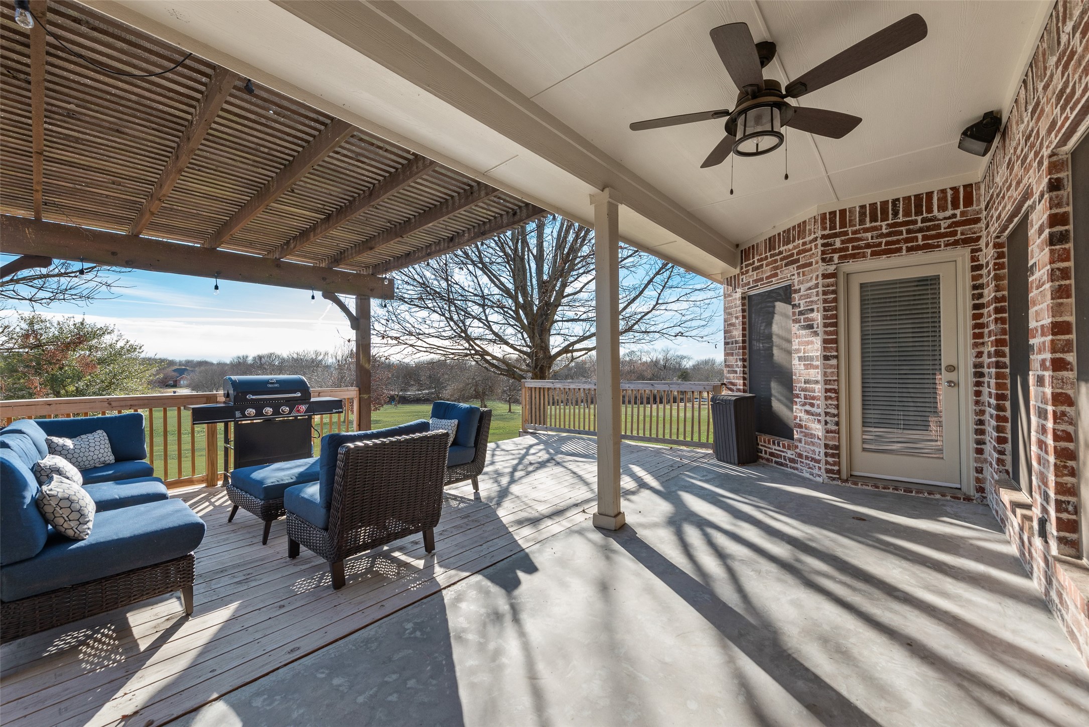 111 Whispering Winds Drive Gunter TX 75058