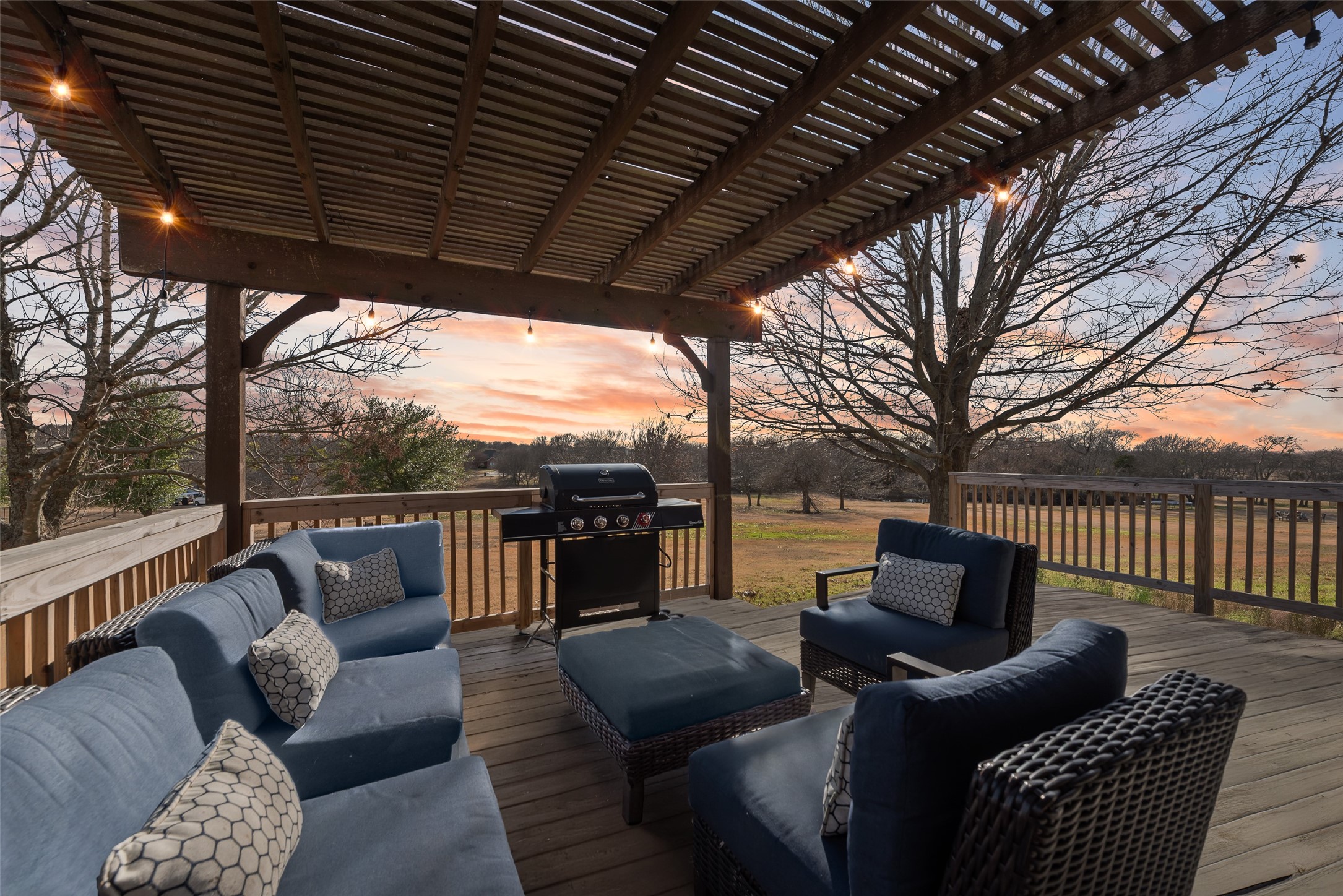 111 Whispering Winds Drive Gunter TX 75058