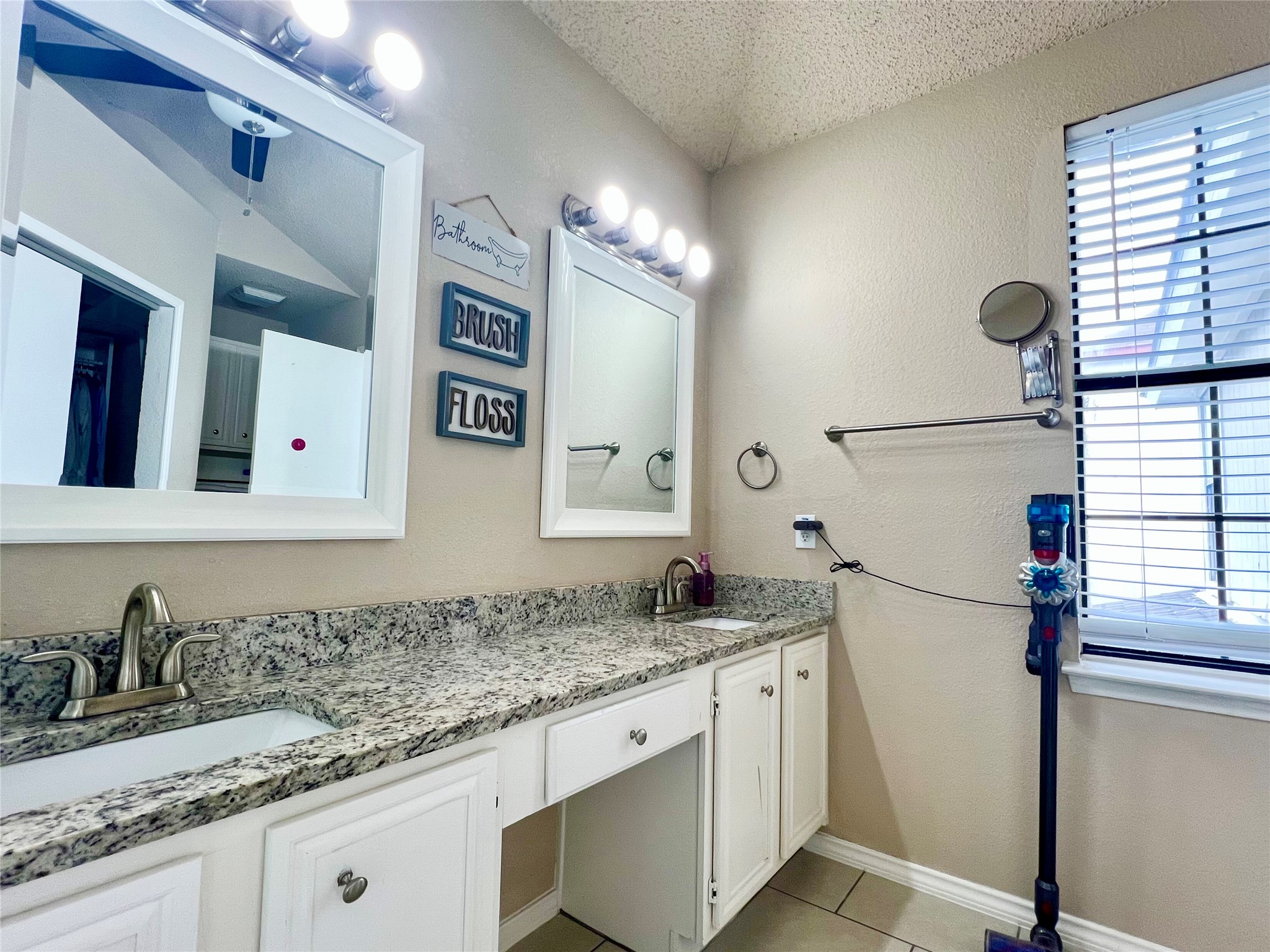 2909 Andante Drive Grand Prairie TX 75052