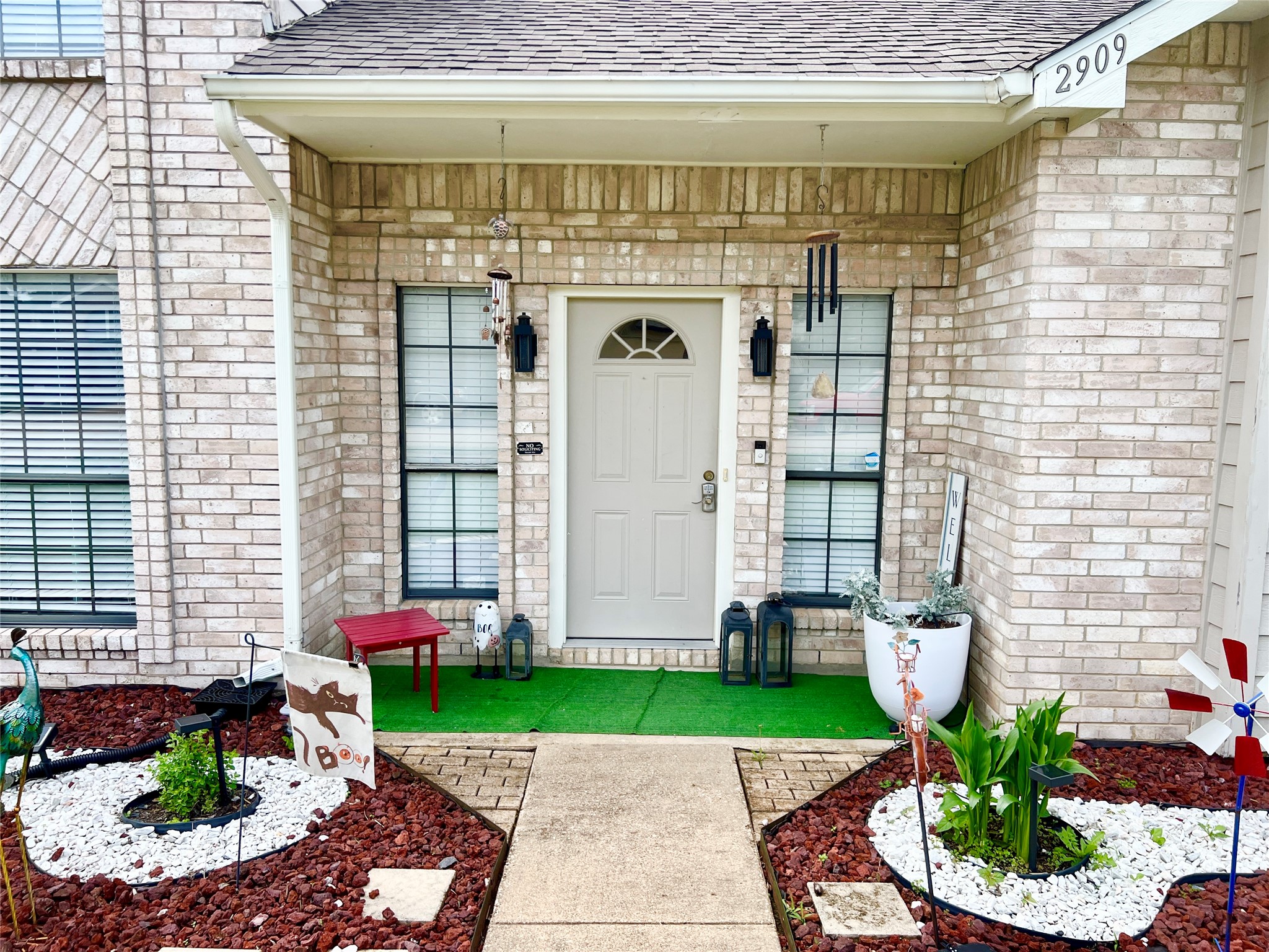 2909 Andante Drive Grand Prairie TX 75052