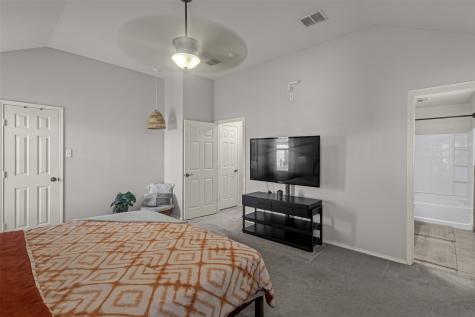 11833 Porcupine Drive Fort Worth TX 76244