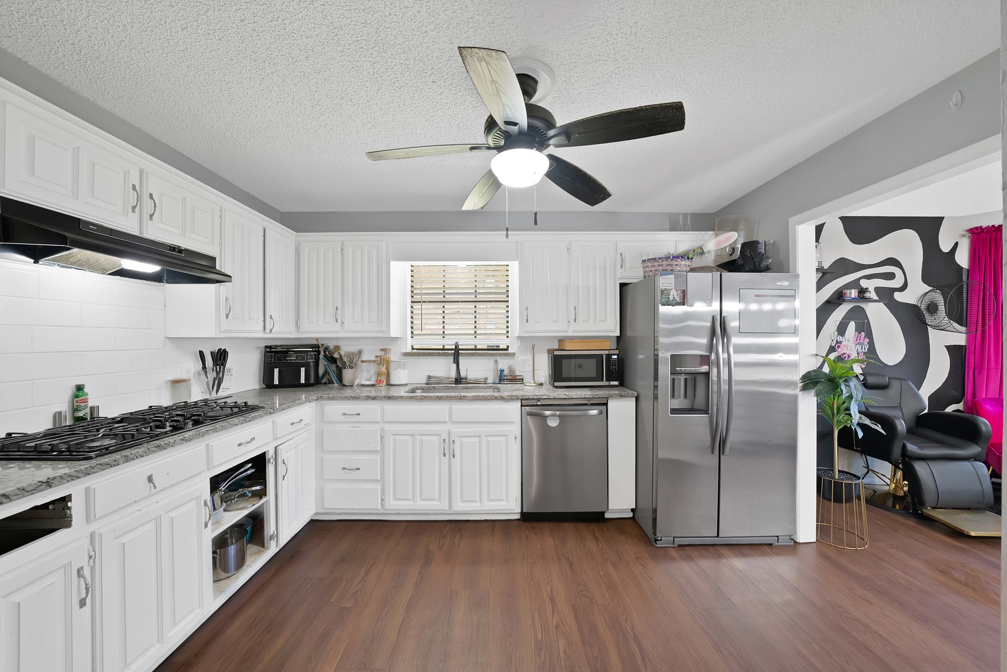 5715 Trail Crest Drive Arlington TX 76017