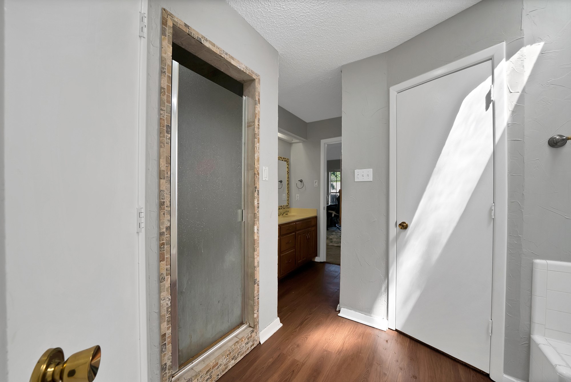 5715 Trail Crest Drive Arlington TX 76017