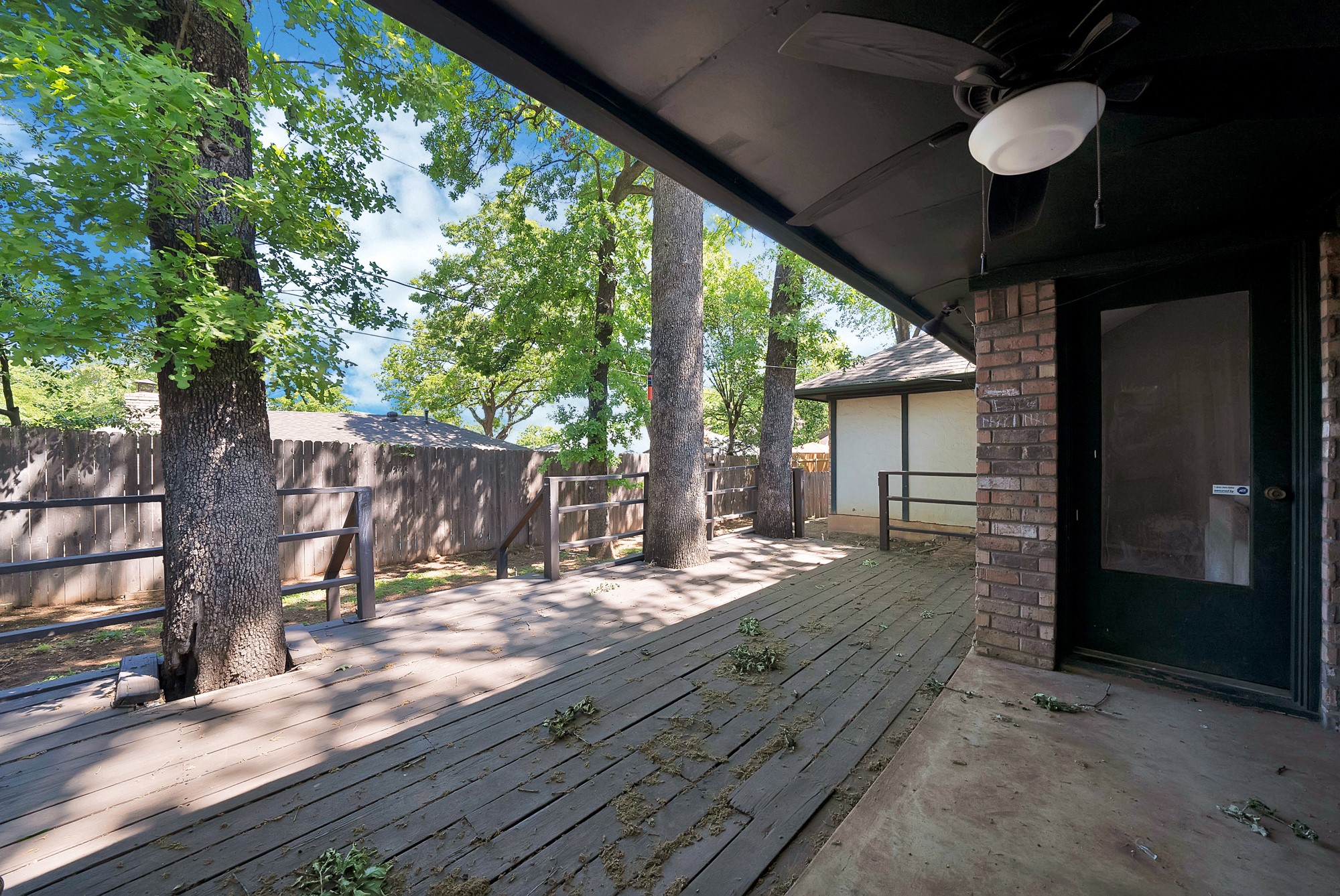 5715 Trail Crest Drive Arlington TX 76017