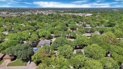 5715 Trail Crest Drive Arlington TX 76017