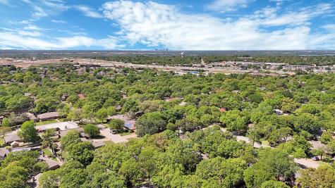 5715 Trail Crest Drive Arlington TX 76017