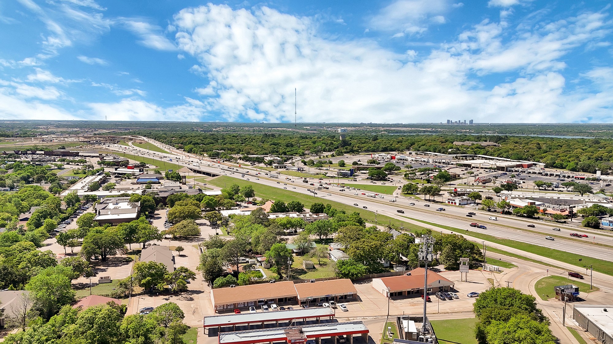 5715 Trail Crest Drive Arlington TX 76017