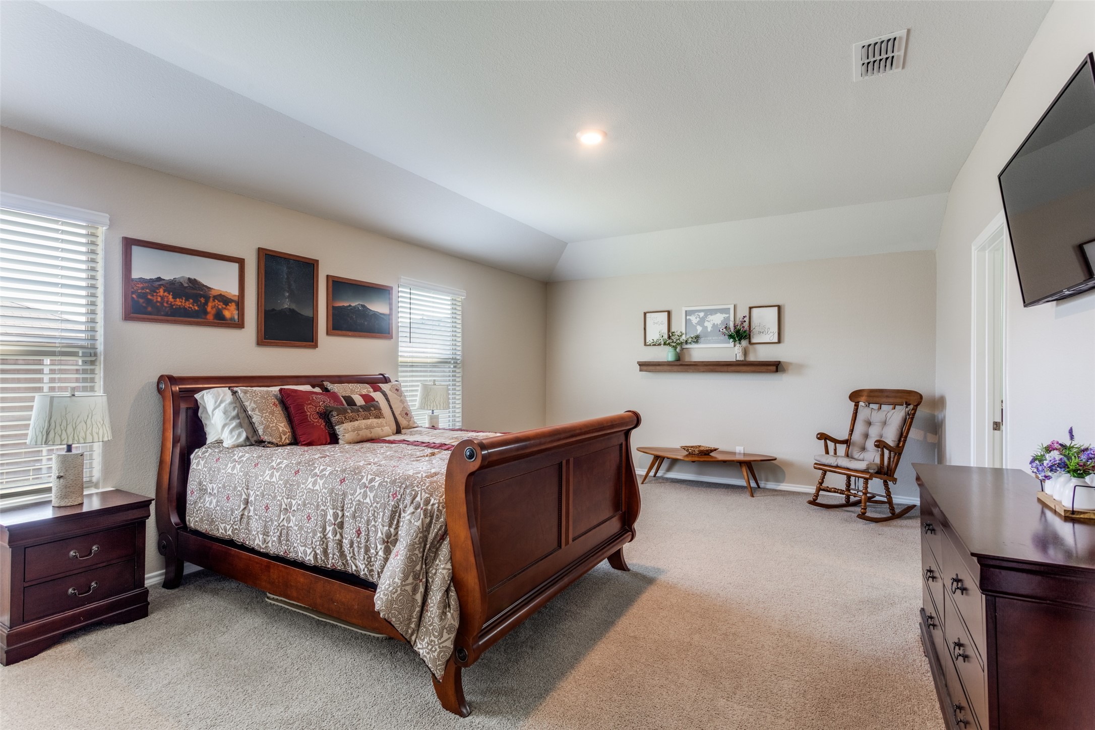 605 Basteen Lane Justin TX 76247