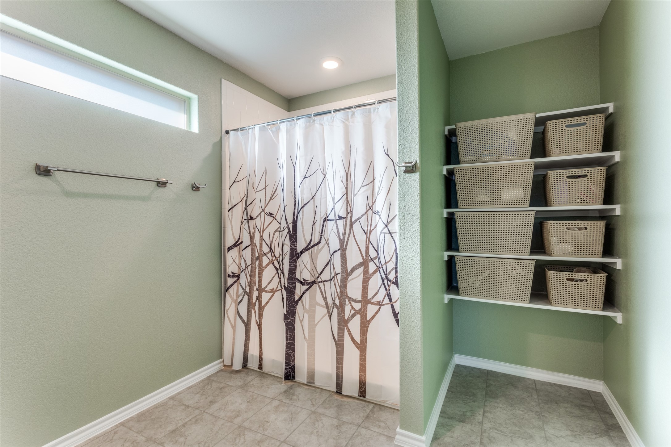 605 Basteen Lane Justin TX 76247
