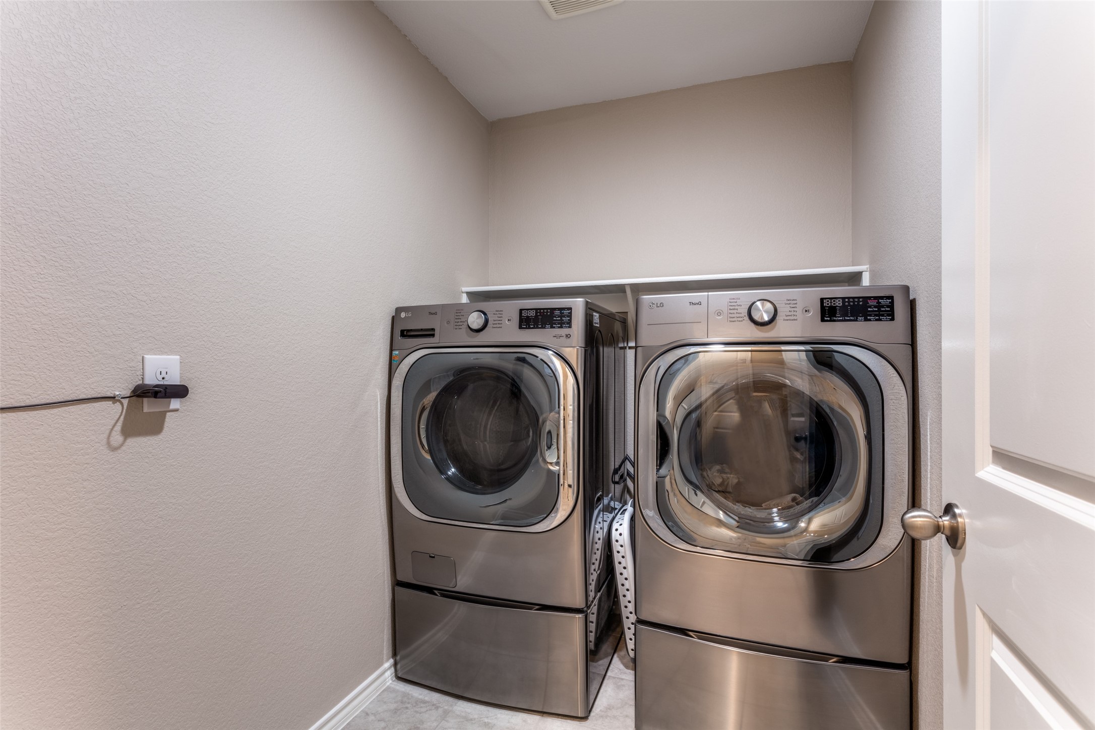 605 Basteen Lane Justin TX 76247