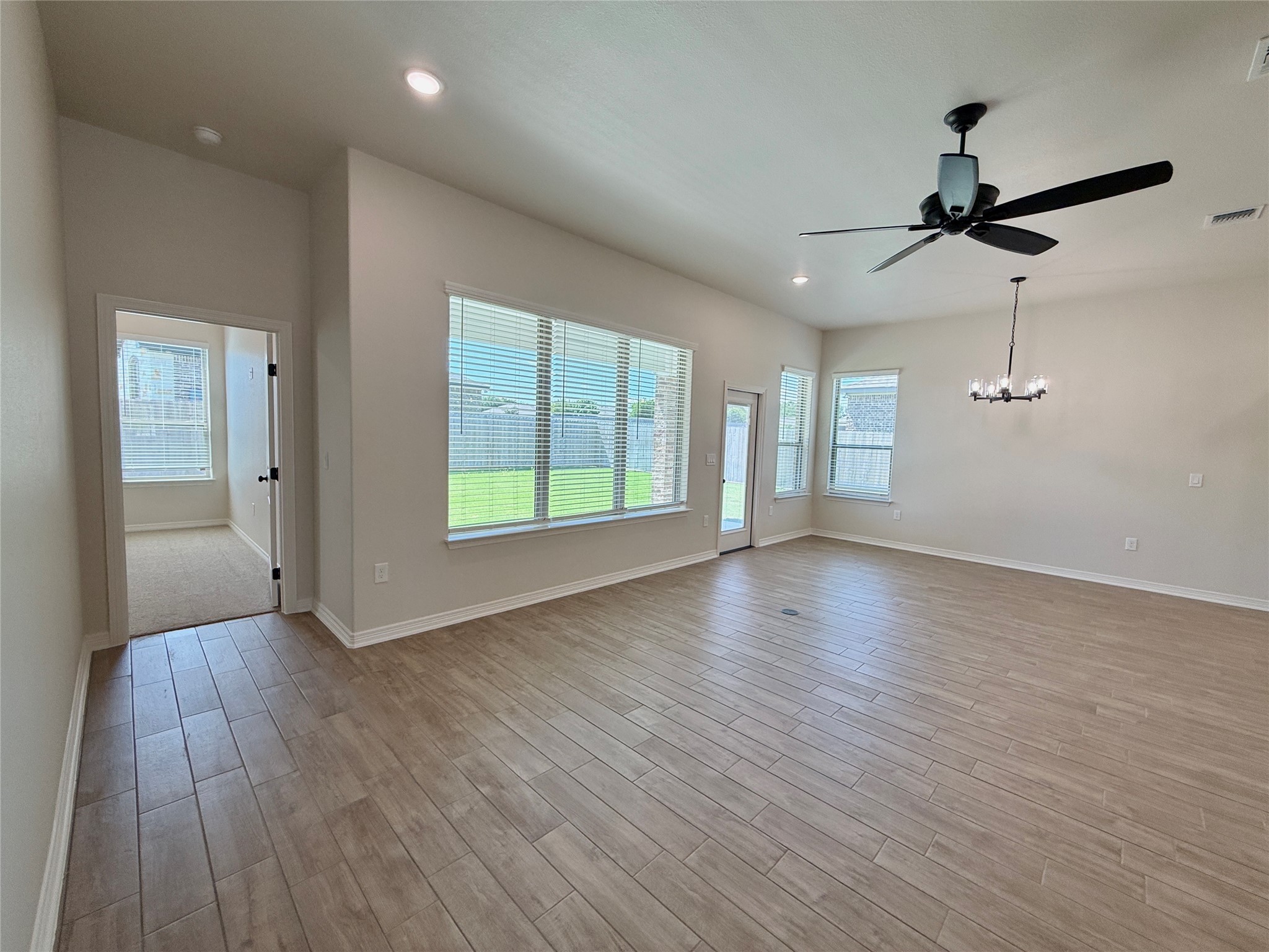 130 Lasso Loop Lorena TX 76655