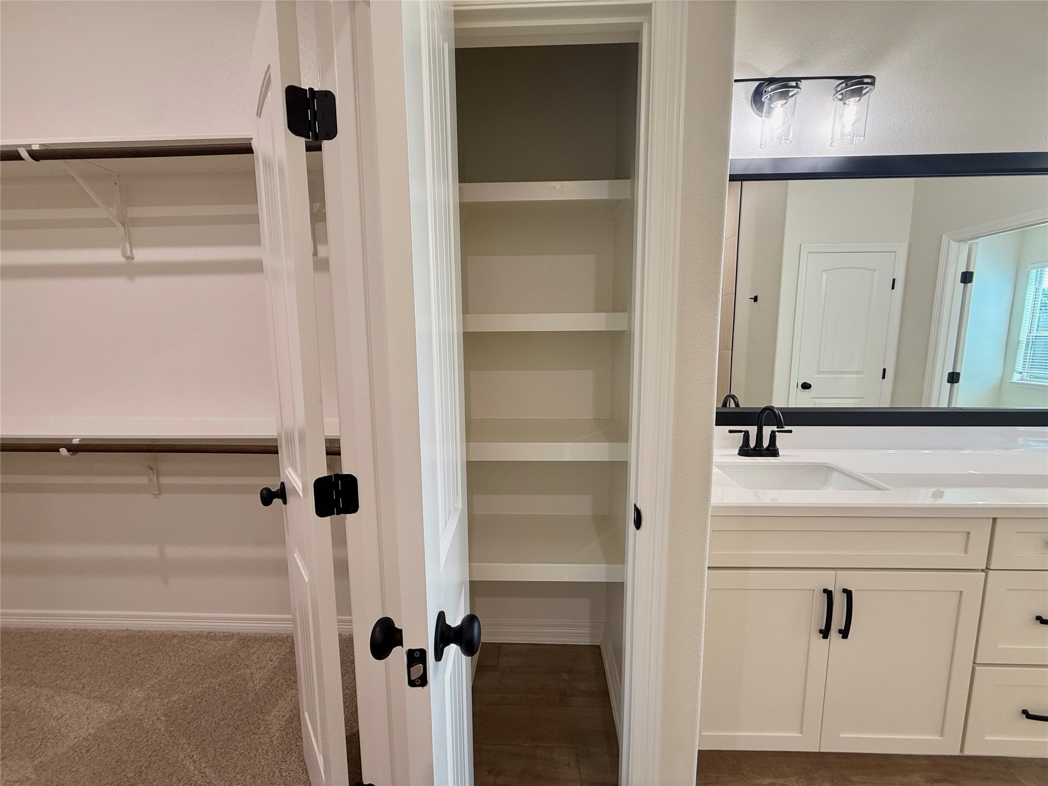 130 Lasso Loop Lorena TX 76655