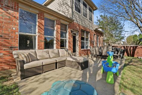 1012 Huntington Trail Mansfield TX 76063