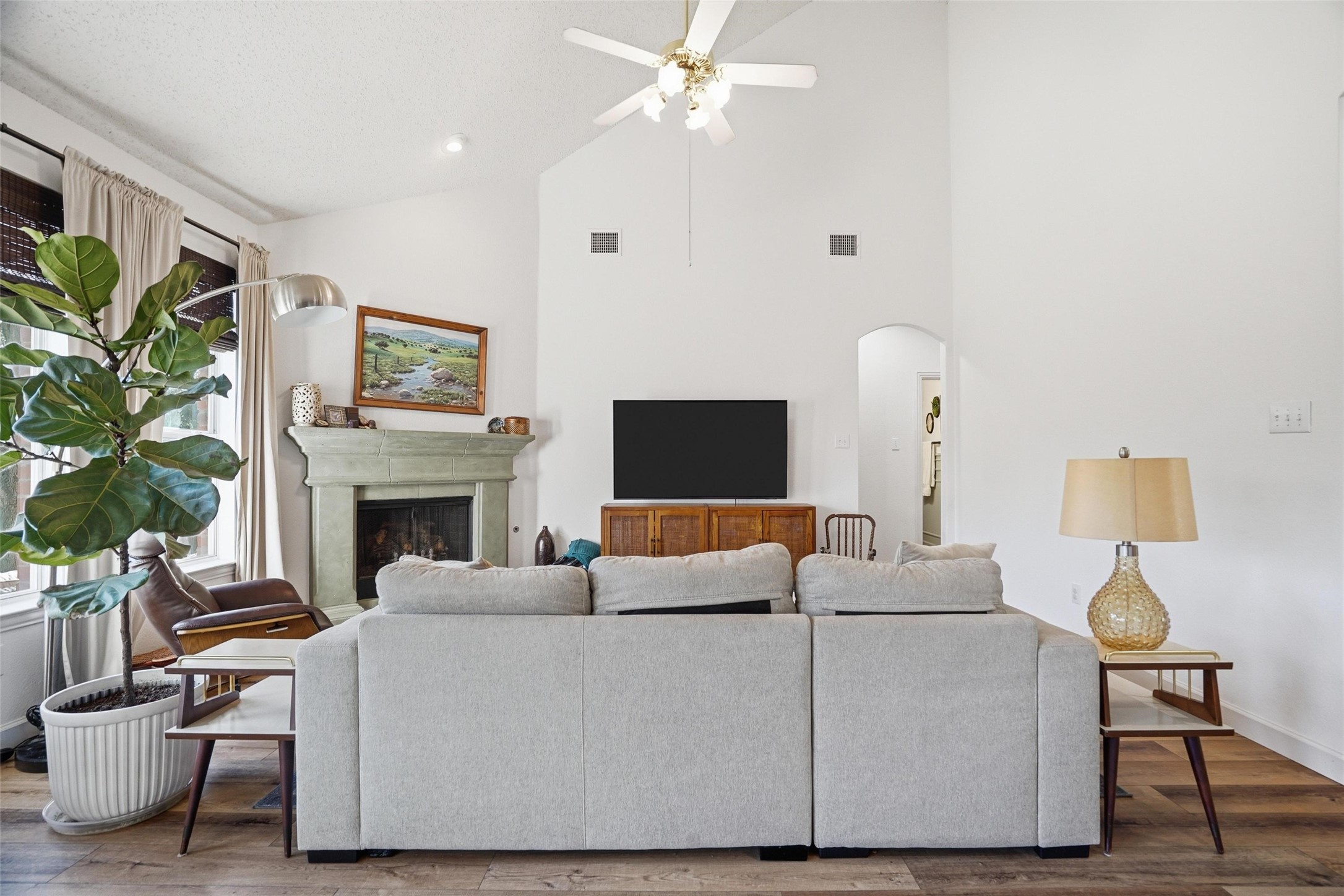 1012 Huntington Trail Mansfield TX 76063