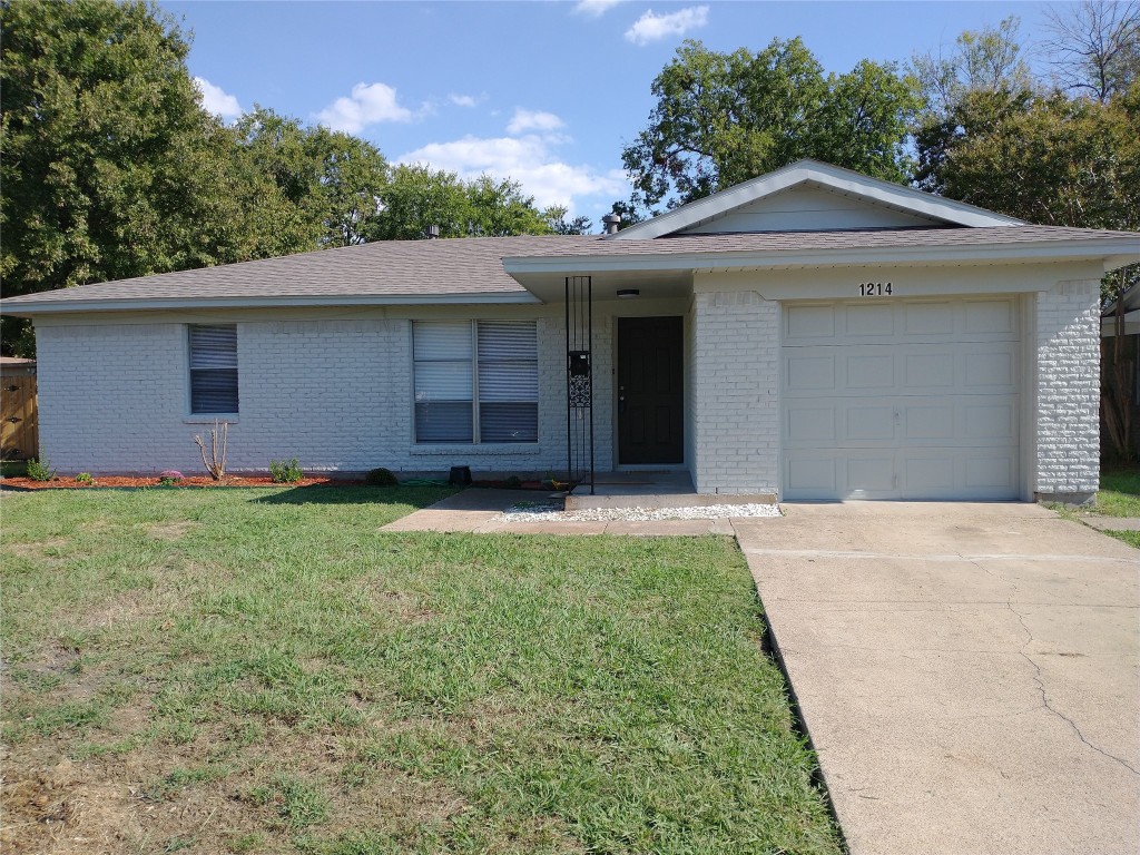 1214 Richard Street Mesquite TX 75149