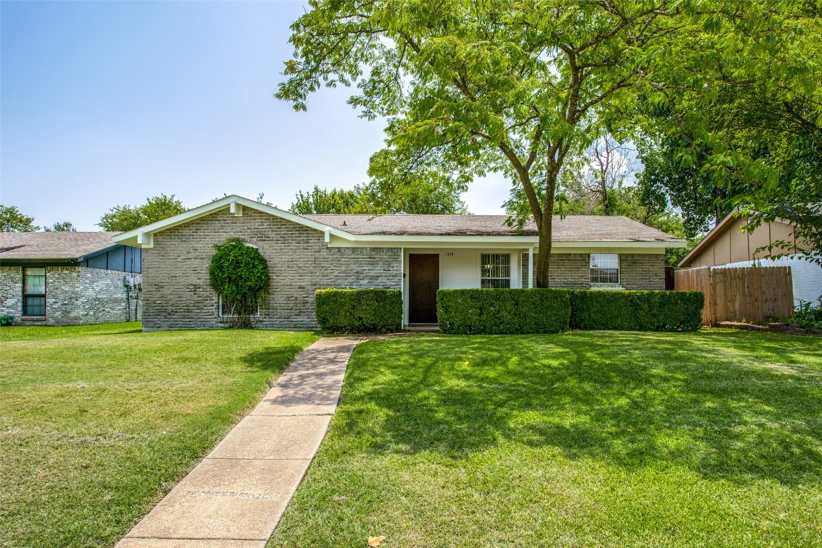 1514 Bay Shore Drive Garland TX 75040