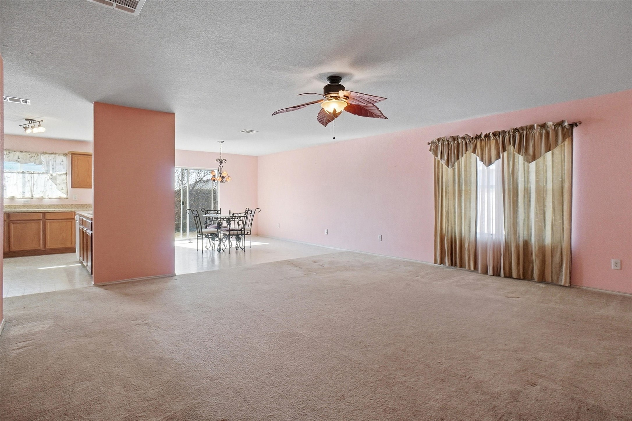 505 Del Mar Drive Ponder TX 76259