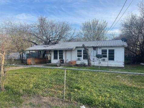 907 SW 13th Street Mineral Wells TX 76067