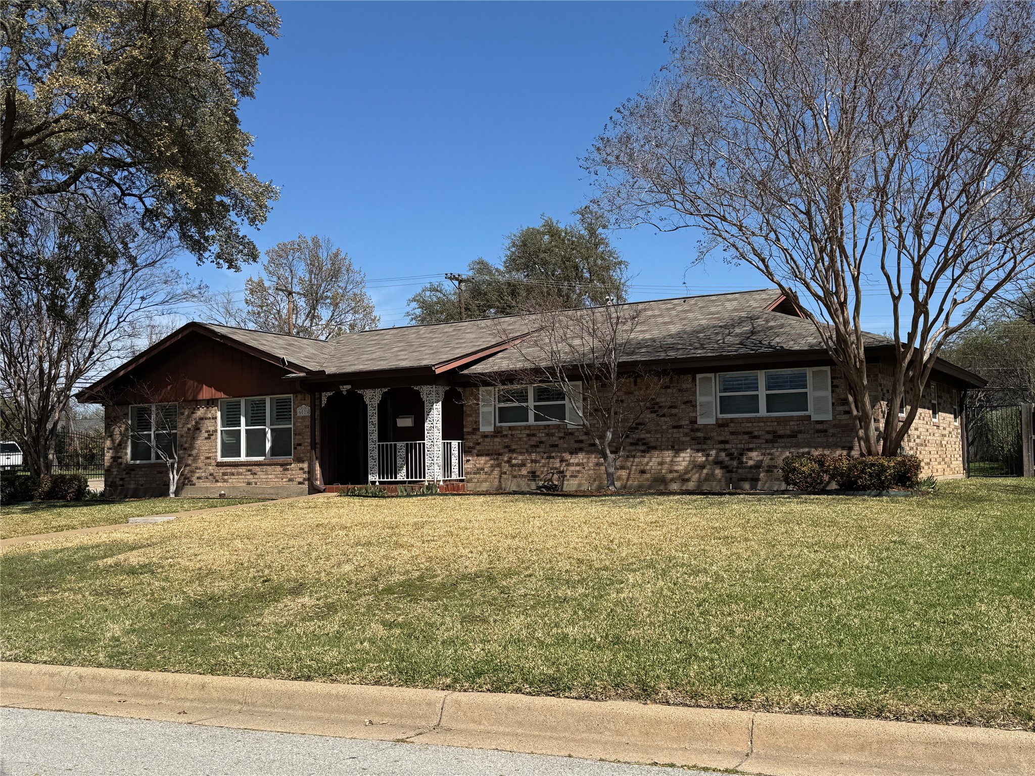 6025 Wrigley Way Fort Worth TX 76133