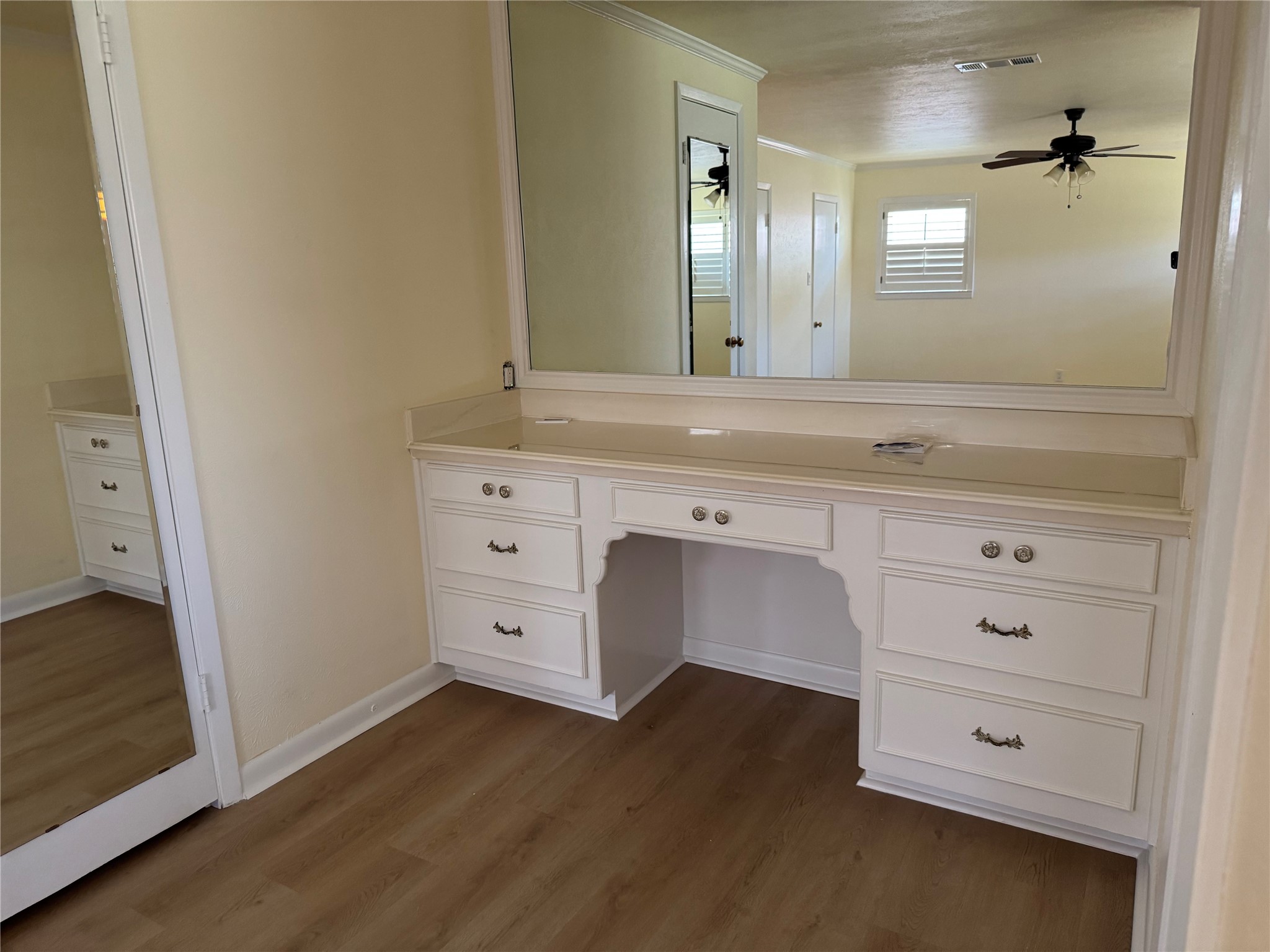 6025 Wrigley Way Fort Worth TX 76133
