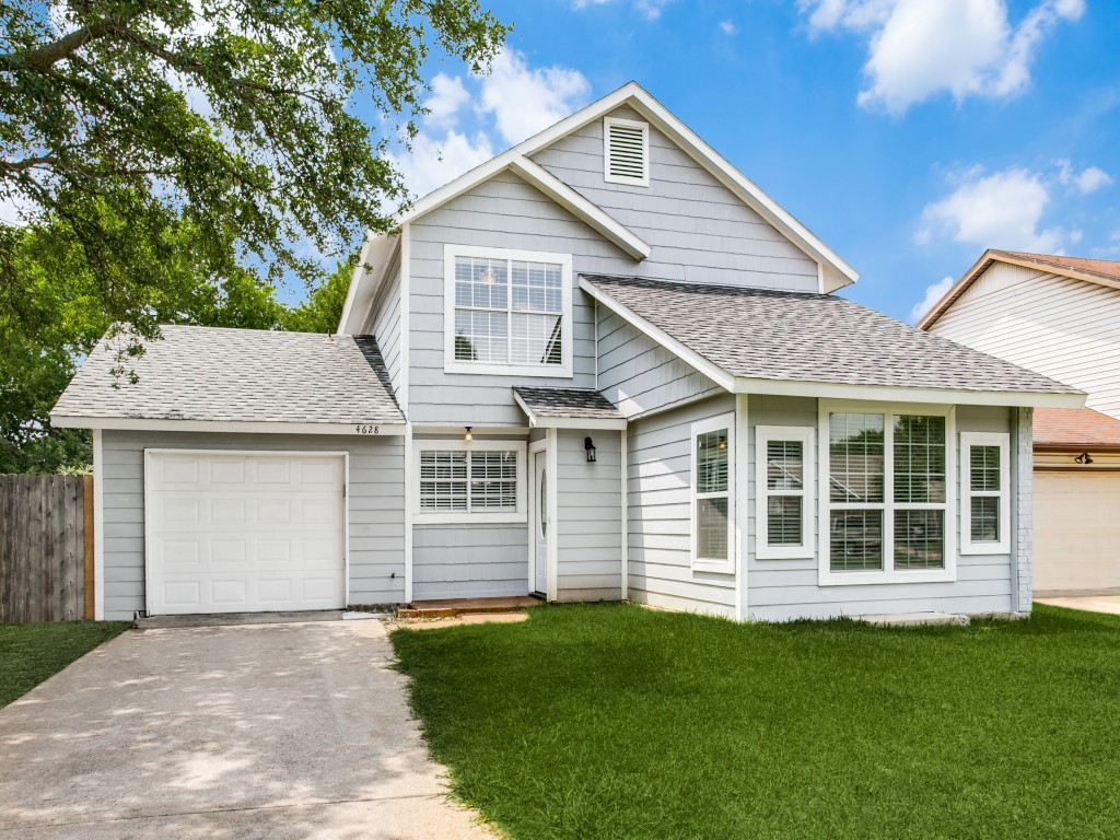 4628 Waterway Drive N Fort Worth TX 76137
