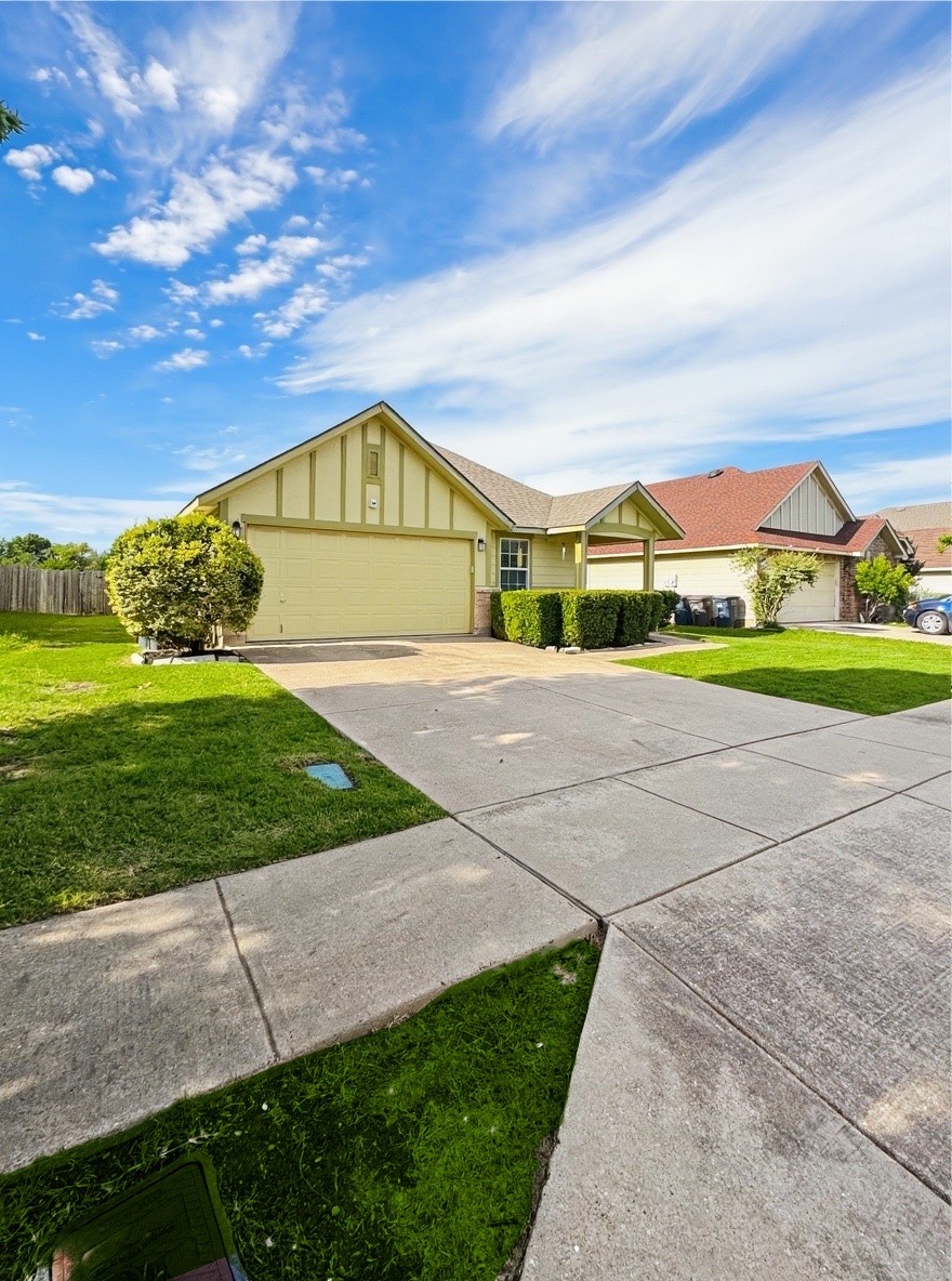 329 Wolf Mountain Lane Fort Worth TX 76140