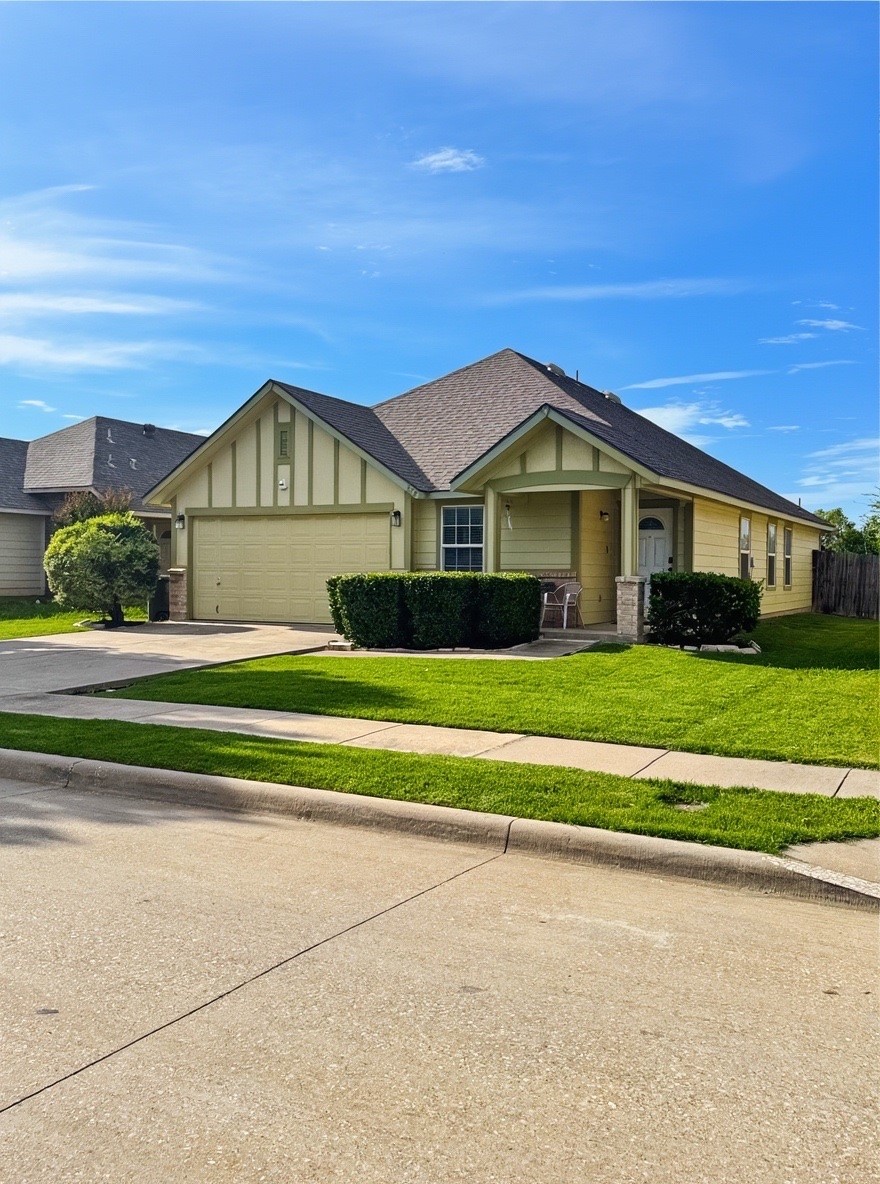 329 Wolf Mountain Lane Fort Worth TX 76140
