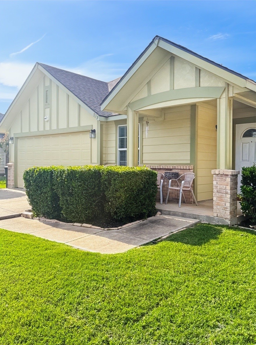 329 Wolf Mountain Lane Fort Worth TX 76140