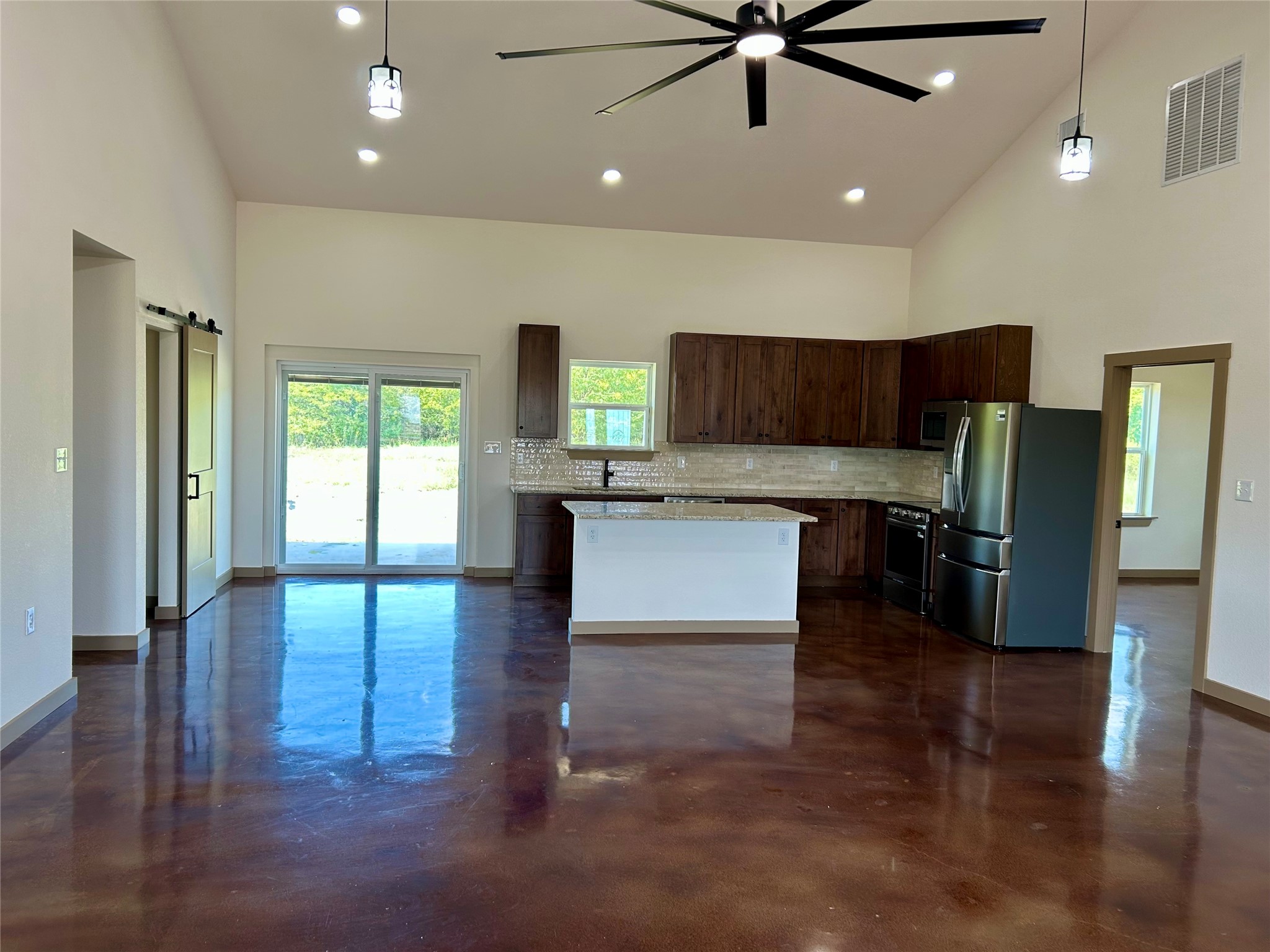 231 Hcr 1206 Blum TX 76627