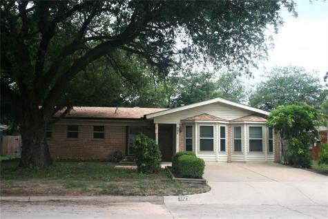 921 Jerry Lane Bedford TX 76022