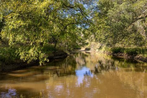 104 Private Road 216 Whitney TX 76692