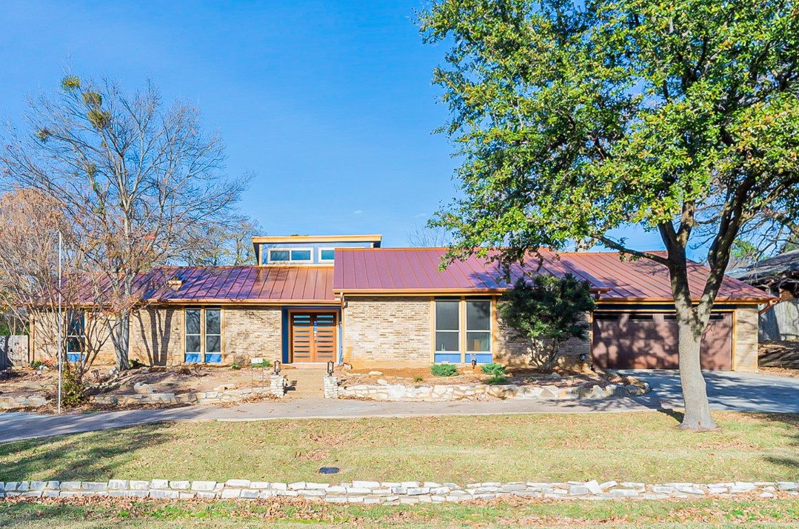 5707 Trail Lake Drive Arlington TX 76016