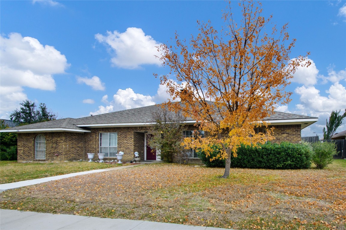 2416 Guerrero Drive Carrollton TX 75006