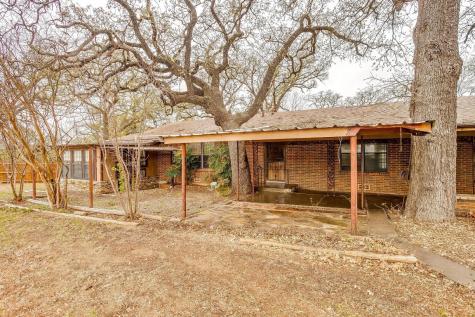 120 S County Road 810 Alvarado TX 76009